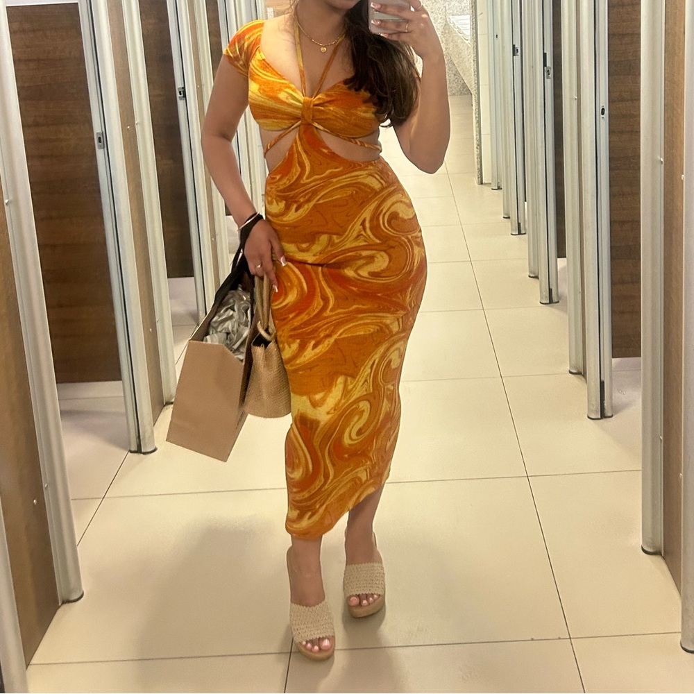 Sunset Orange Swirl Midi Dress 🧡